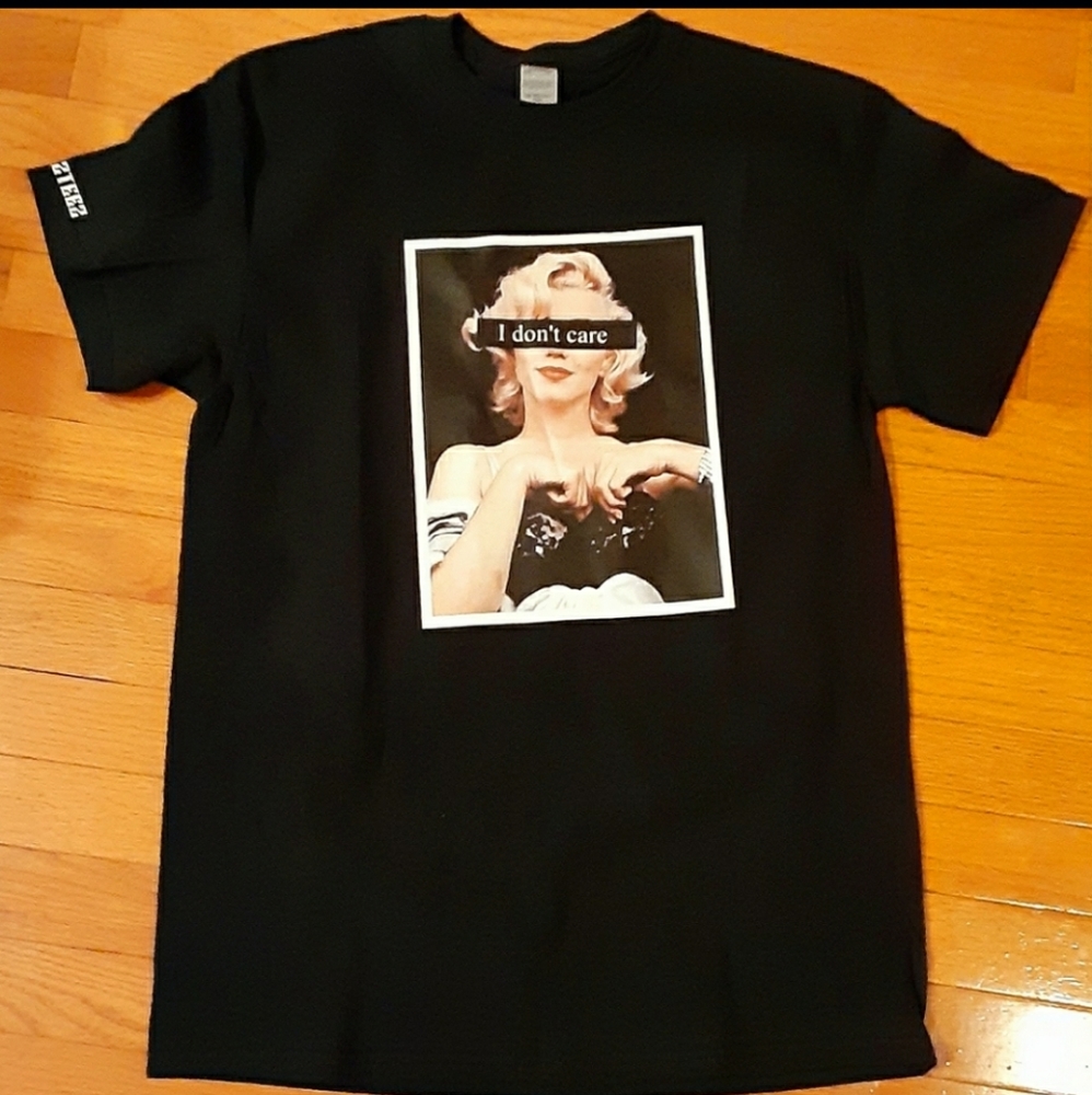 Brand New Marilyn Monroe " I don't care" tee.